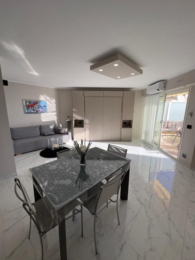 Exclusive Panoramic Sea View In Victoria Beach Menton Eksteriør bilde